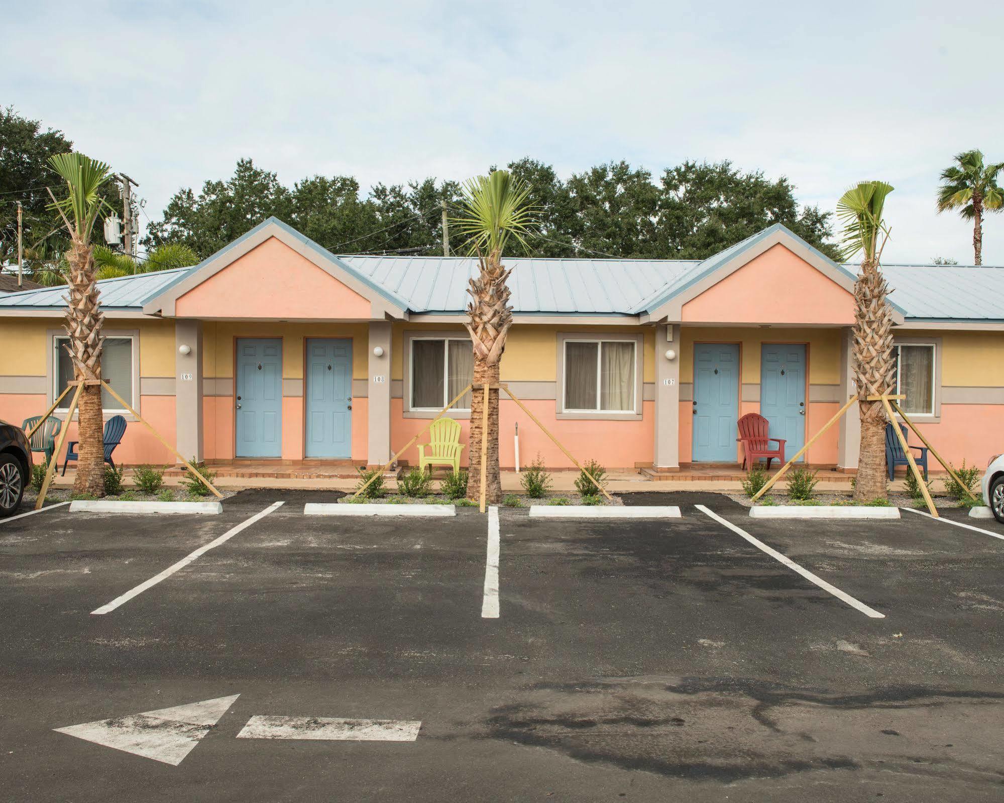 Delux Inn Clearwater Esterno foto