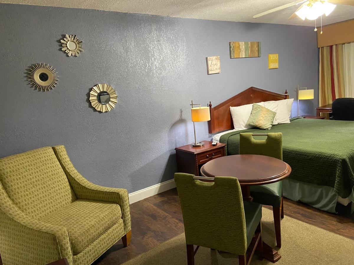 Delux Inn Clearwater Esterno foto